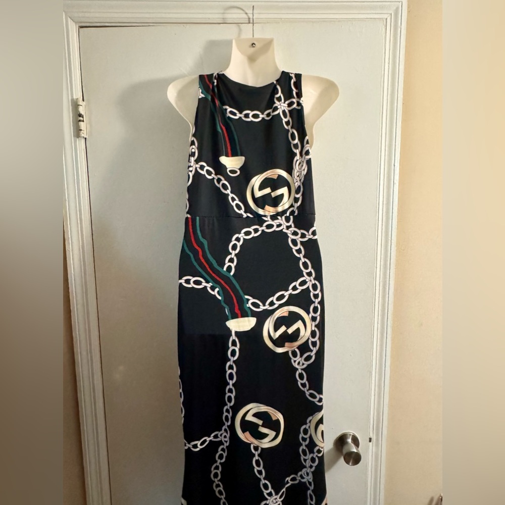 Designer Chain Print Dress - Picture 9 of 11